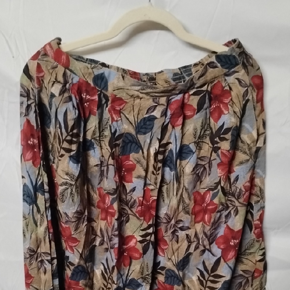 HMR0001 Sag Harbor Semi-Pleated Vintage Floral Skirt